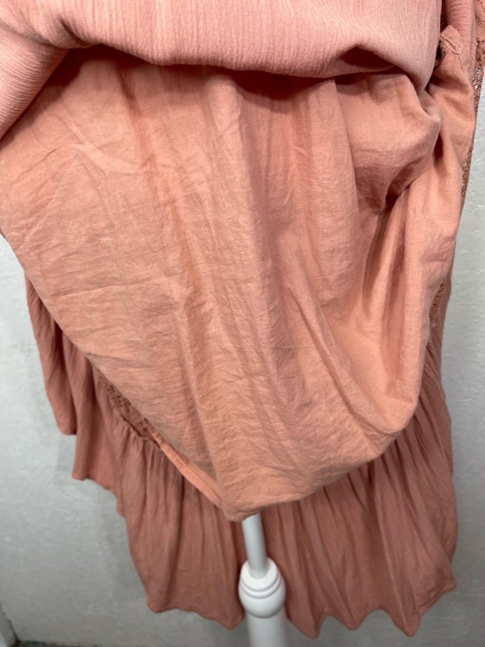 Altar’d State Boho Peach Maxi SunDress Strappy Lace Hem Coastal Resort Flowy Md - Picture 9 of 14
